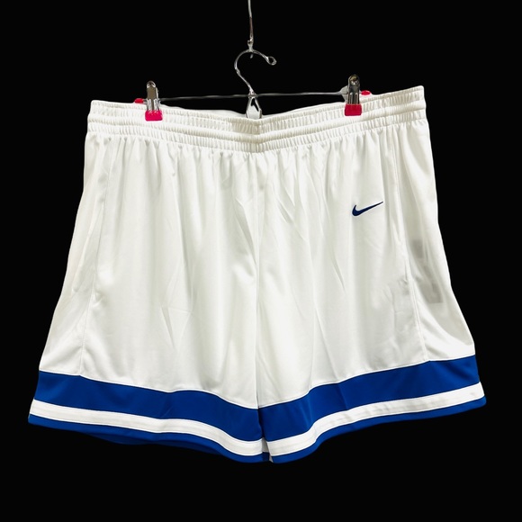 NWT Nike Women's Shorts Dri-Fit  White/Blue Basketball 932198-108 Plus Sz 3XL - Picture 1 of 5